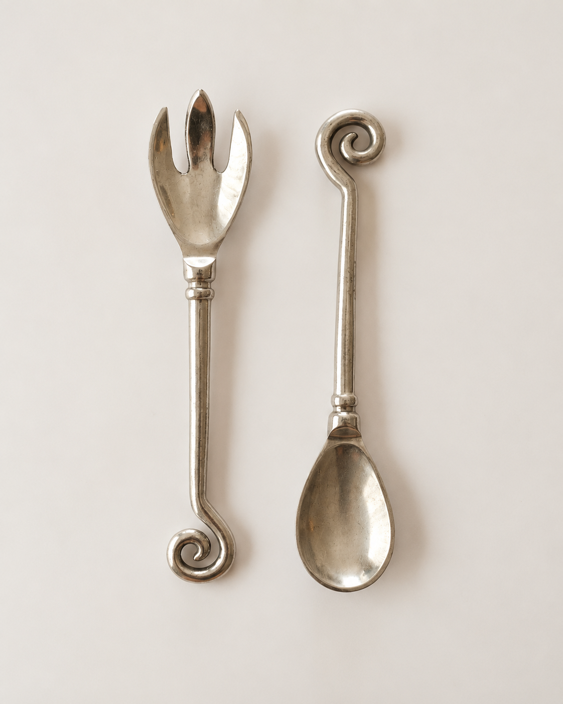 Scroll Salad Servers — Pair