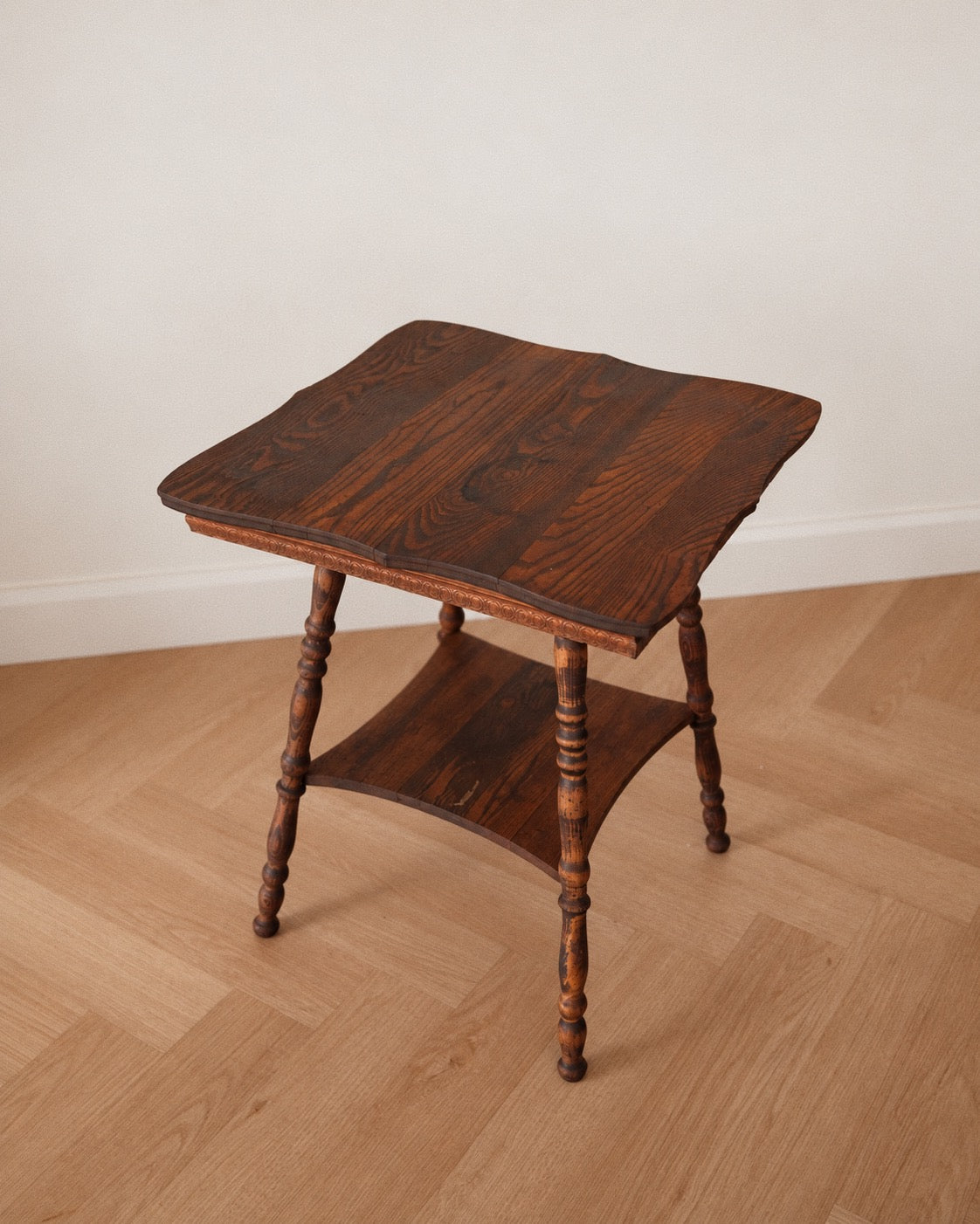 Late Victorian / Edwardian Occasional Table