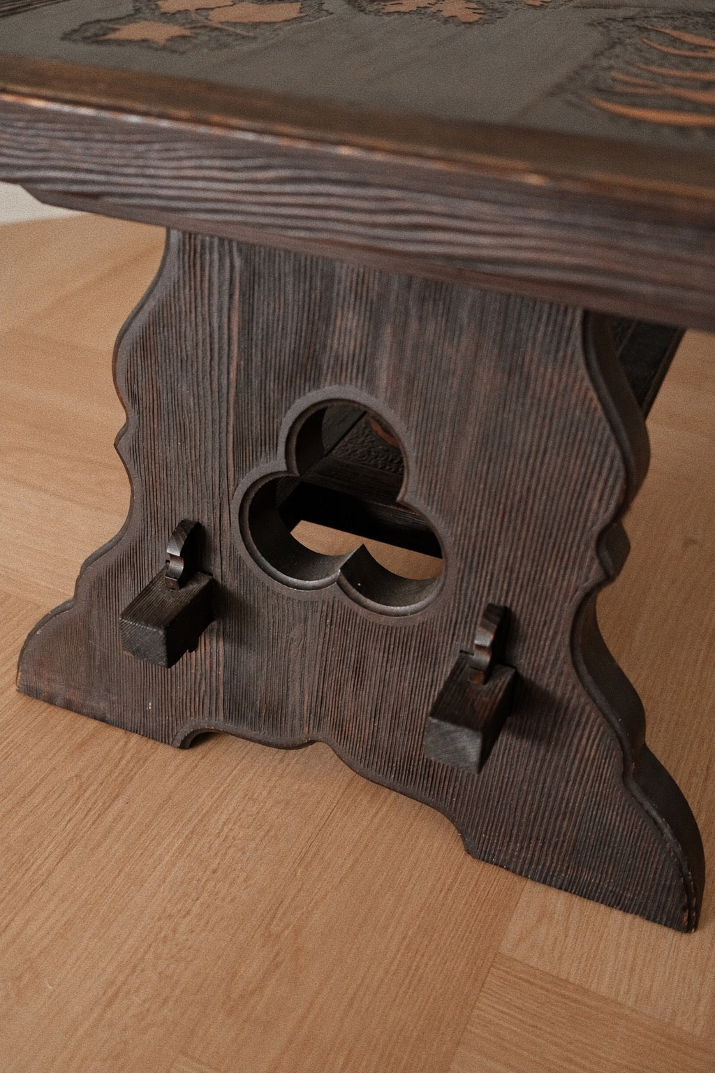 Gothic Revival Style Leaf-Carved Coffee Table